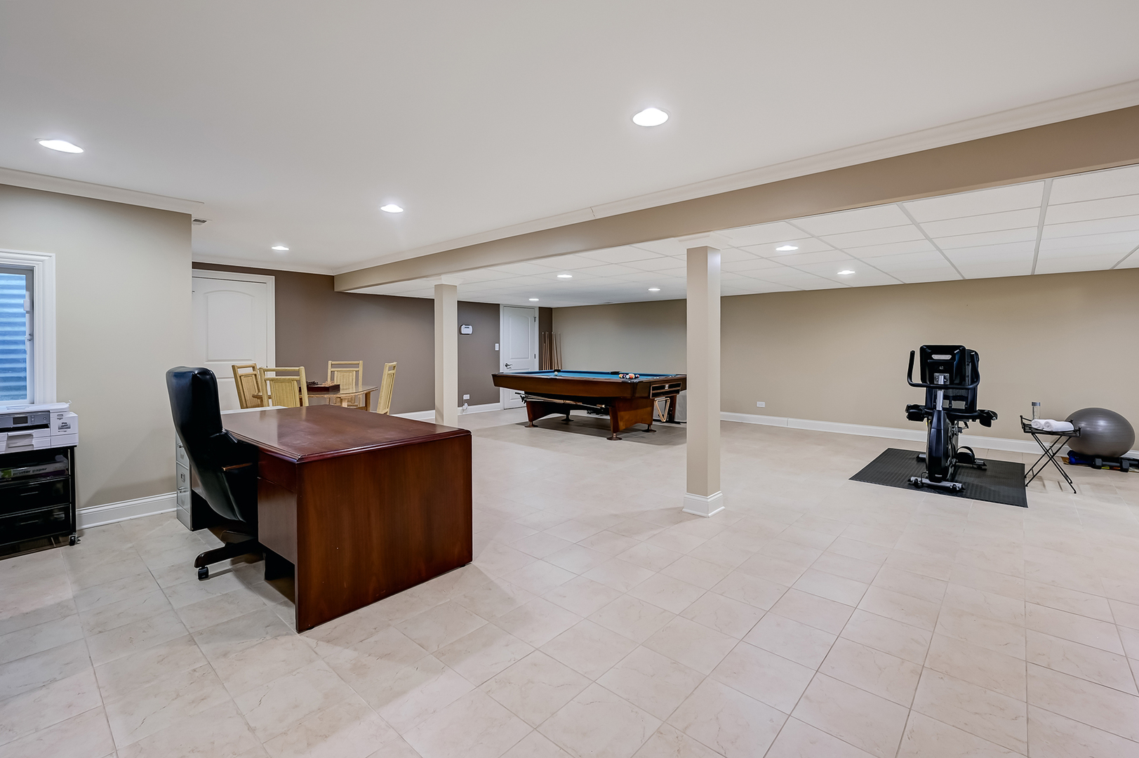 8348 Walredon Avenue Burr Ridge, IL 60527 - Photo 19 of 23 Gallery Image 19