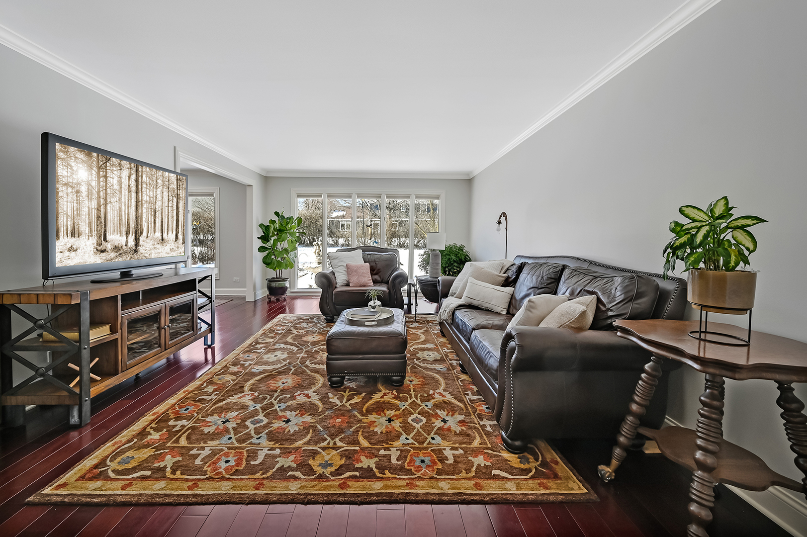8348 Walredon Avenue Burr Ridge, IL 60527 - Photo 4 of 23 Gallery Image 4