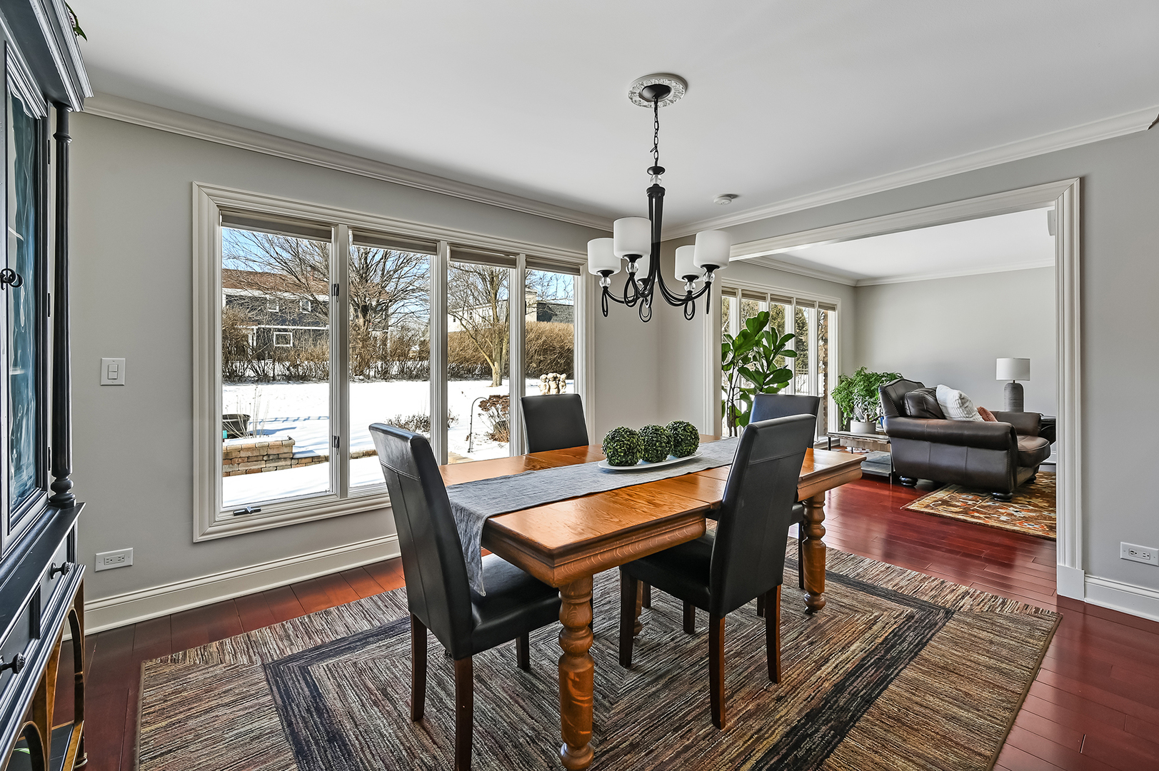 8348 Walredon Avenue Burr Ridge, IL 60527 - Photo 6 of 23 Gallery Image 6