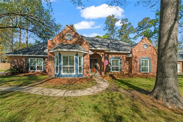 411 Rosedown Way Mandeville, LA 70471 - Photo 3 of 23