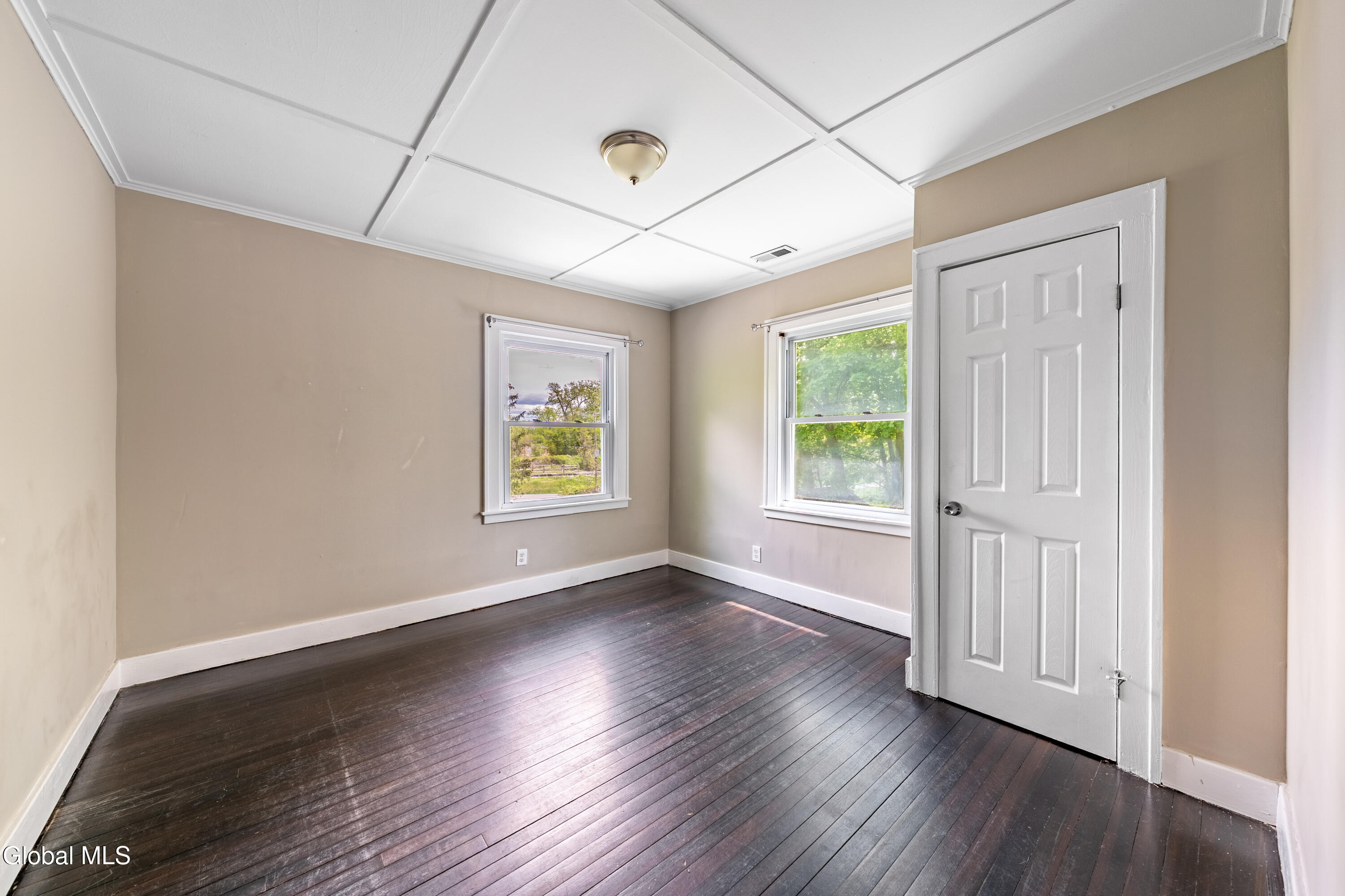 9 Schermerhorn Road Rotterdam, NY 12306 - Photo 16 of 25 DSC05319-HDR