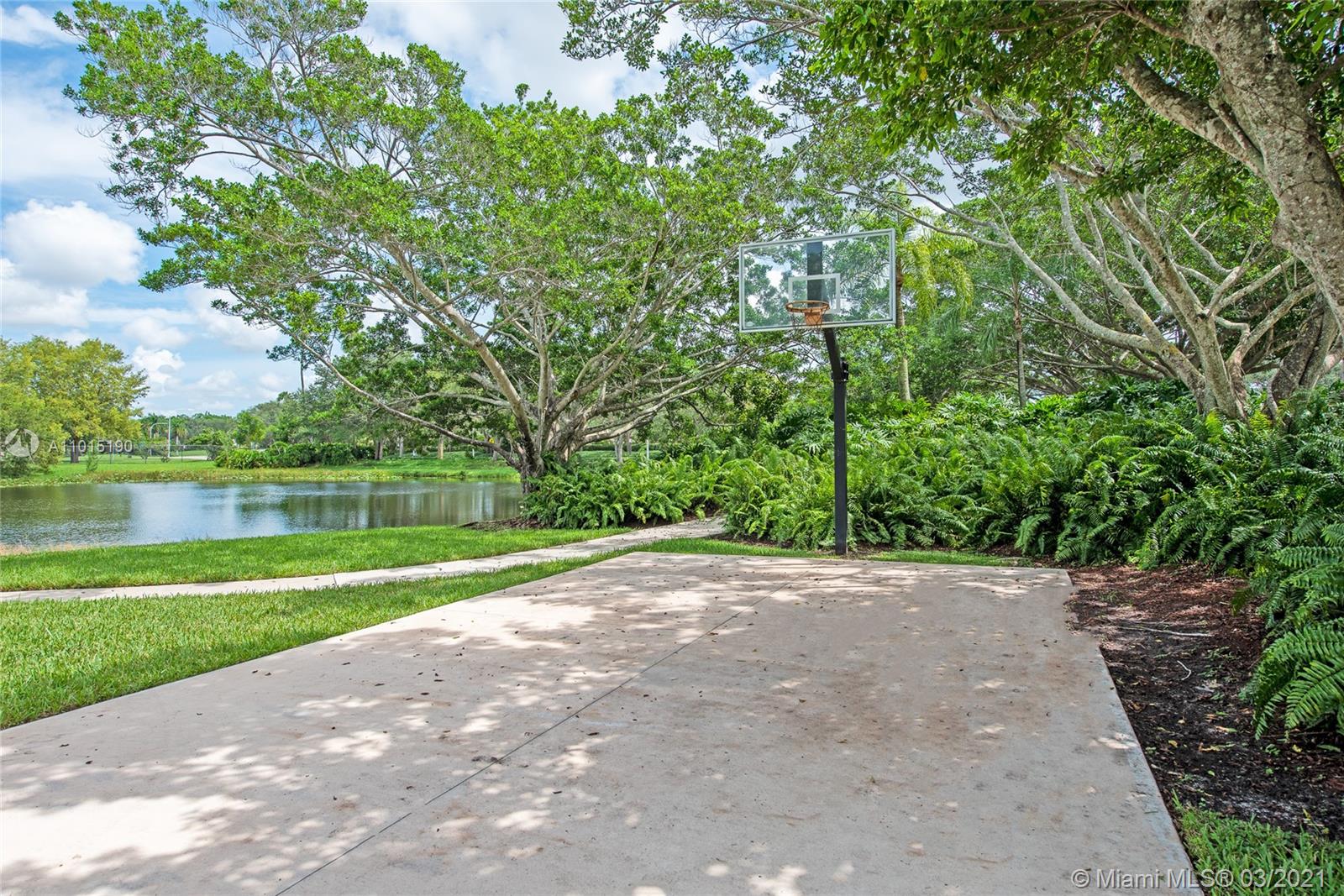 1480 Seabay Road Weston, FL 33326 - Photo 22 of 25 Gallery Image 22