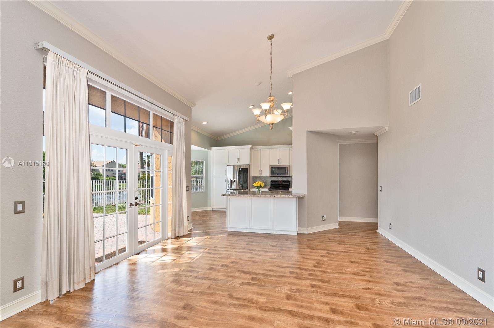1480 Seabay Road Weston, FL 33326 - Photo 8 of 25 Gallery Image 8