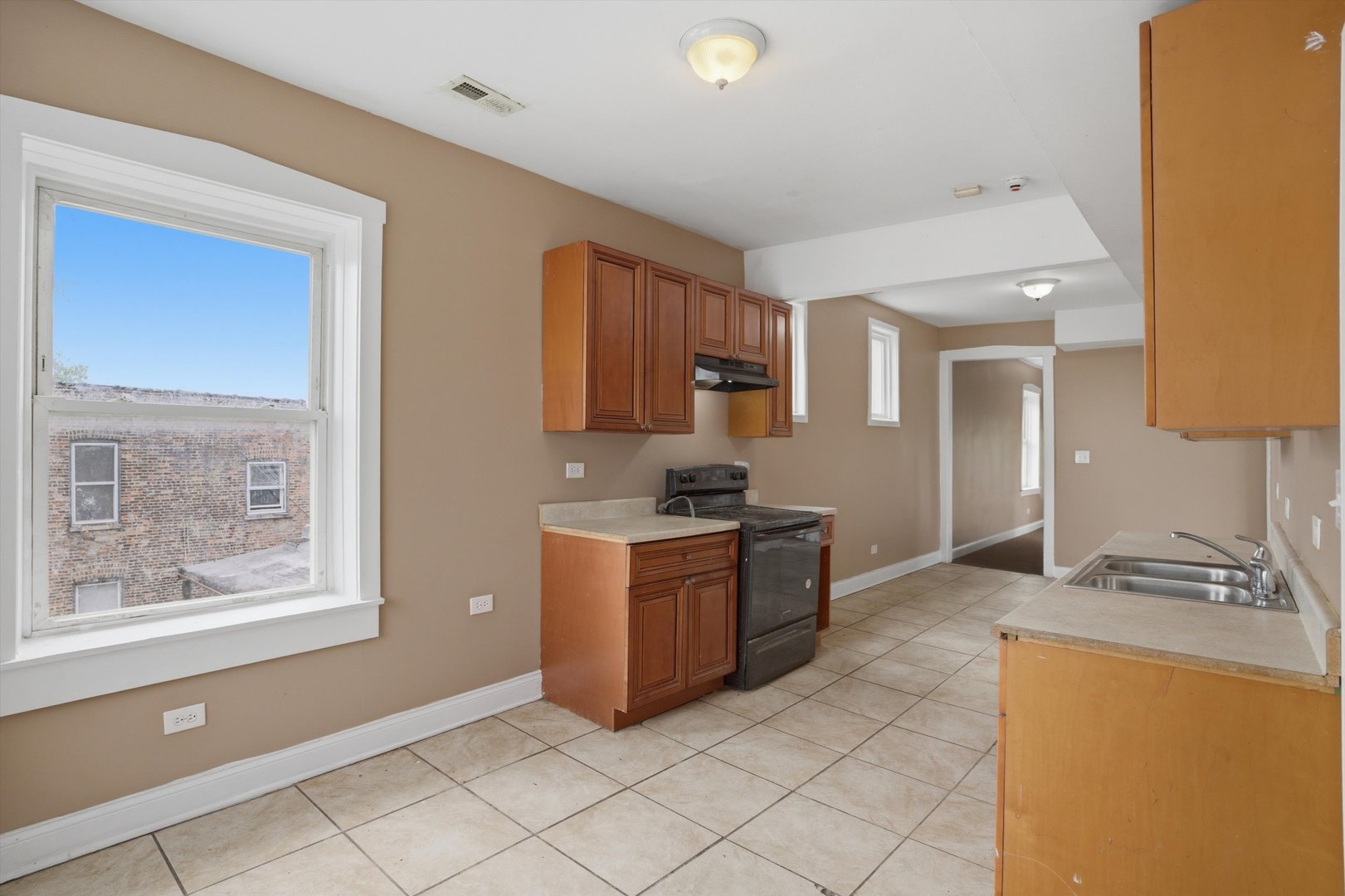 1311 South Harding Avenue Chicago, IL 60623 - Photo 9 of 13