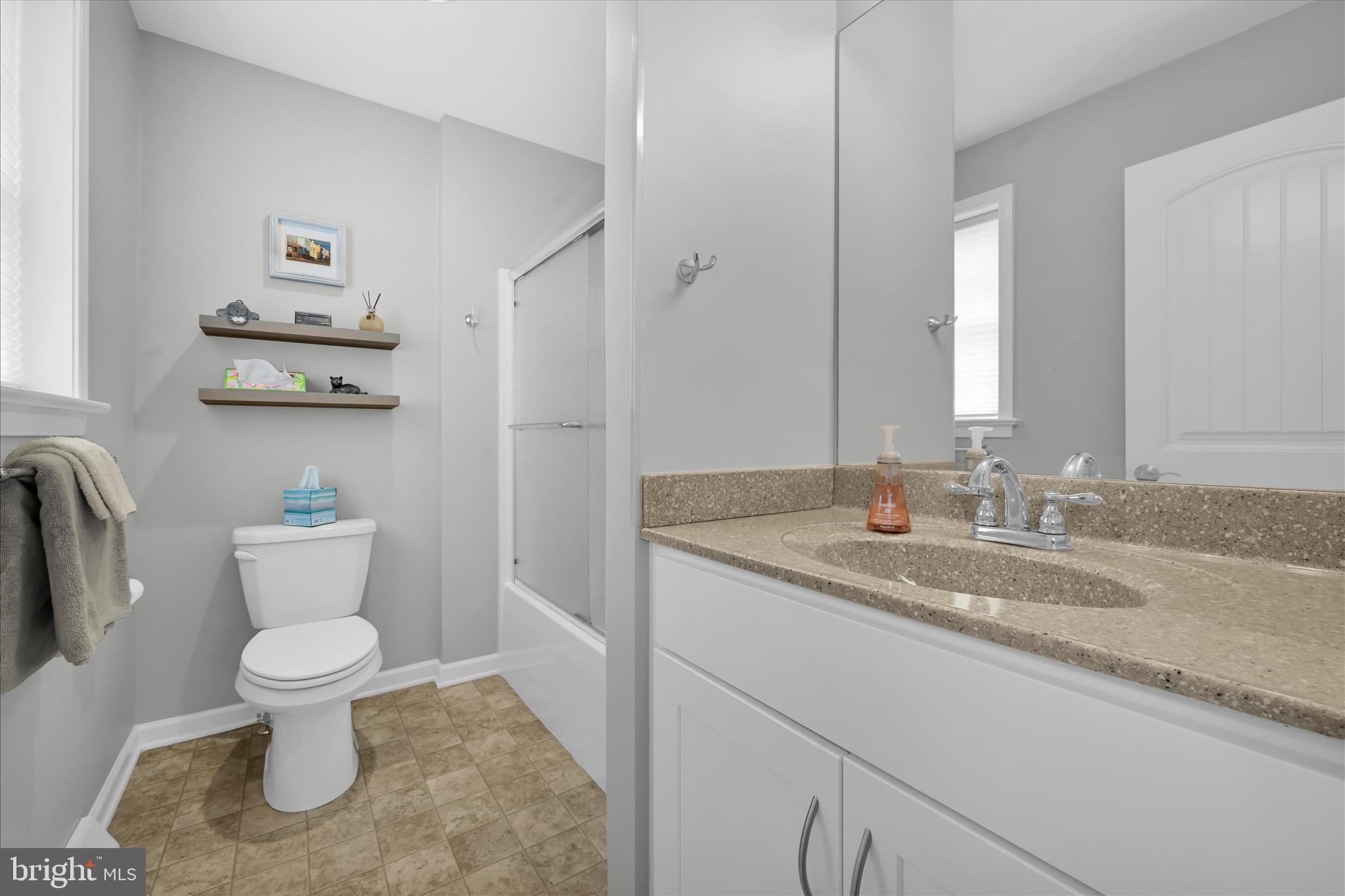 718 Stone Creek Road Lancaster, PA 17603 - Photo 22 of 34 Upper Level Bathroom