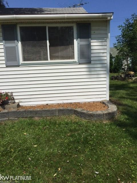 7275 Aspen Road Lexington, MI 48450 - Photo 2 of 15