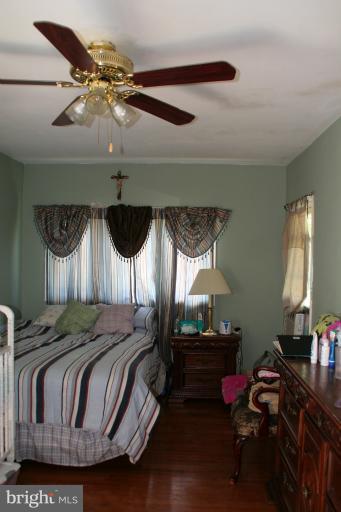 7405 Exmore Street Springfield, VA 22150 - Photo 8 of 20 Bedroom4/Den