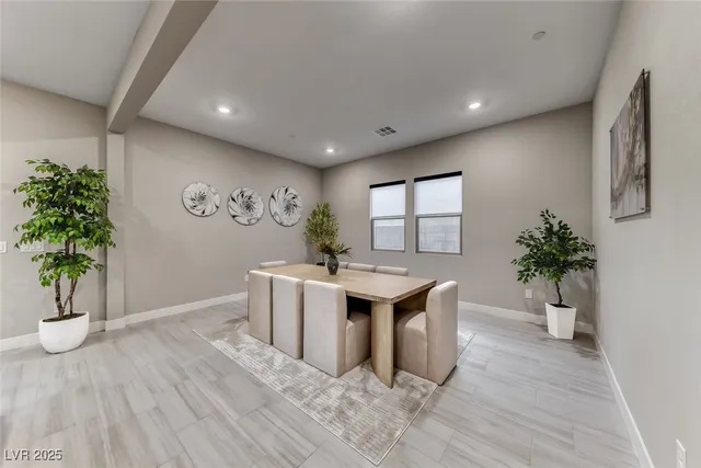 $6,450 | 375 Portus Delphini Court, Henderson, NV 89011