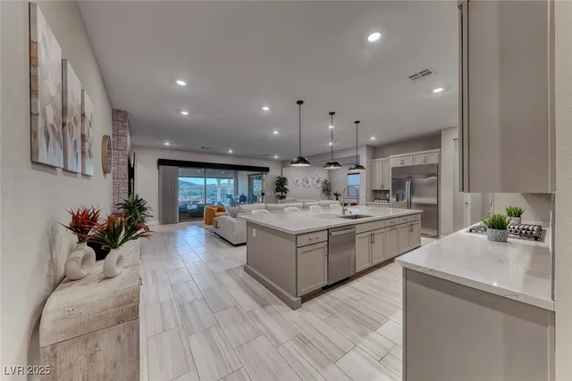 $6,450 | 375 Portus Delphini Court, Henderson, NV 89011