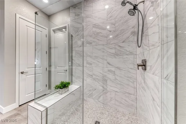 $6,450 | 375 Portus Delphini Court, Henderson, NV 89011