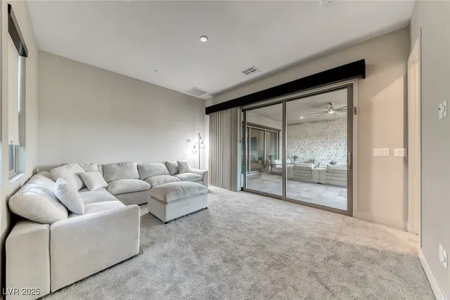 $6,450 | 375 Portus Delphini Court, Henderson, NV 89011