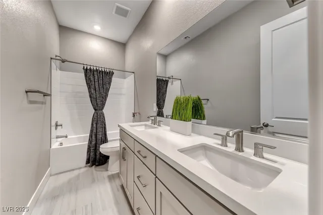 $6,450 | 375 Portus Delphini Court, Henderson, NV 89011