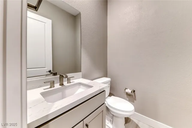 $6,450 | 375 Portus Delphini Court, Henderson, NV 89011