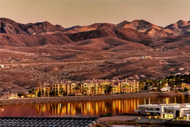 $6,450 | 375 Portus Delphini Court, Henderson, NV 89011