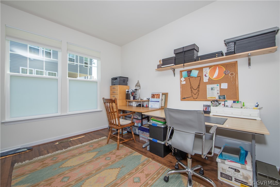 15525 Wolfboro Road Chesterfield, VA 23832 - Photo 14 of 35 Private Office - Could be a Guest Bedroom with ful