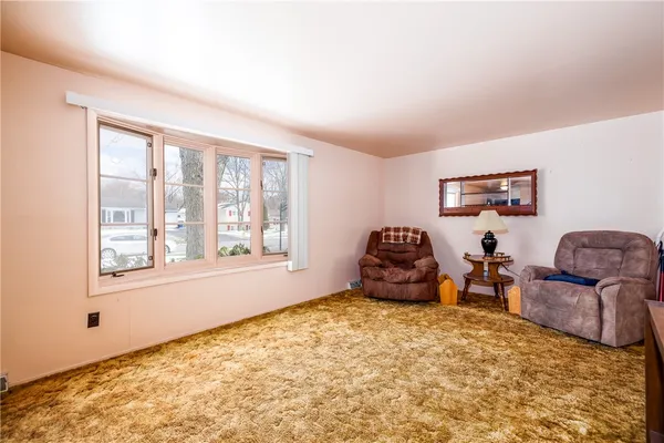 $225,000 | 118 Clooney Drive, Henrietta, NY 14467