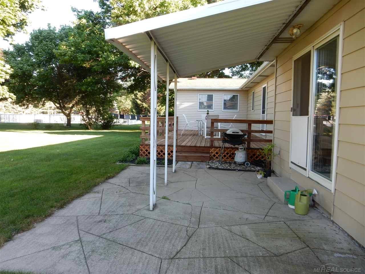 1868 Tahyio Road Owosso, MI 48867 - Photo 31 of 39 31248351-30.JPG
