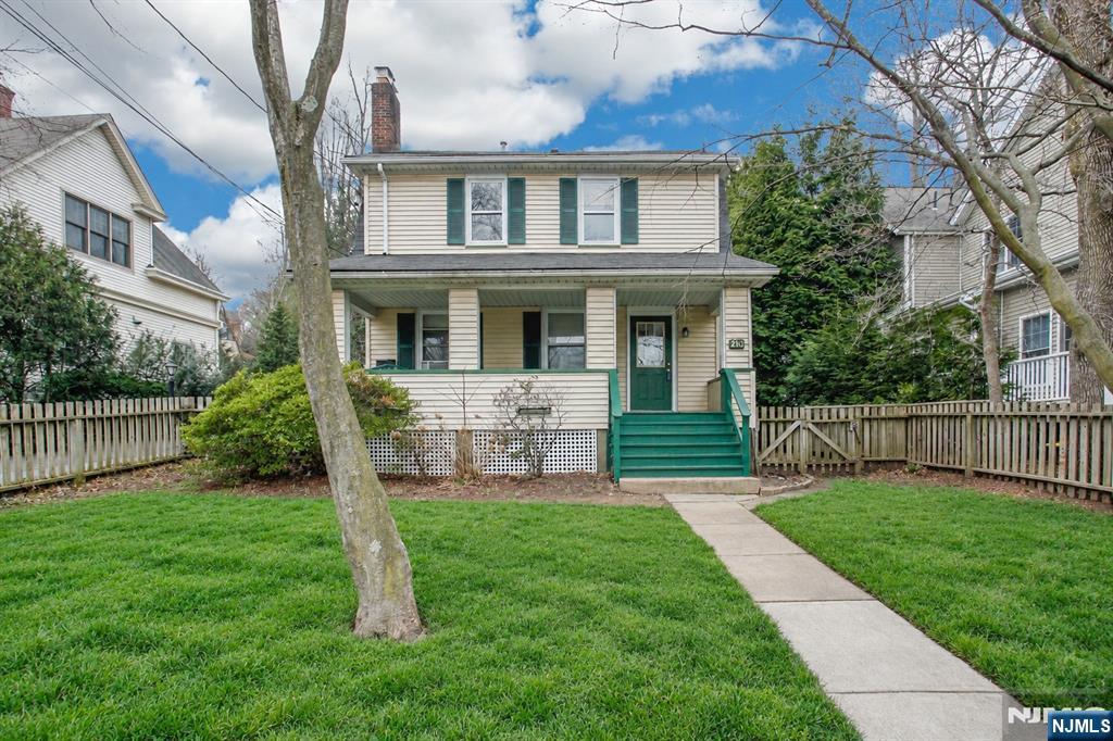 210 South Maple Avenue, Unit 1 Ridgewood, NJ 07450 - Photo 1 of 20 Gallery Image 1