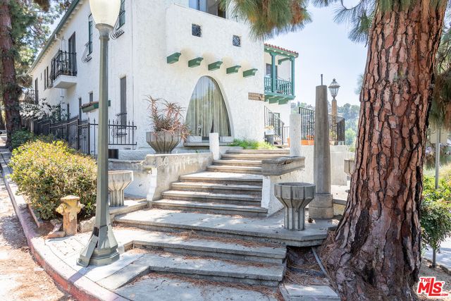 $938,000 | 3034 1/2 Angus Street, Los Angeles, CA 90039