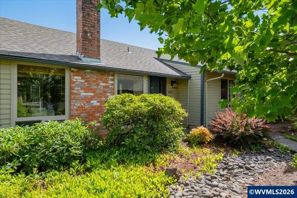 $428,000 | 3411 Northwest Walnut Boulevard, Corvallis, OR 97330