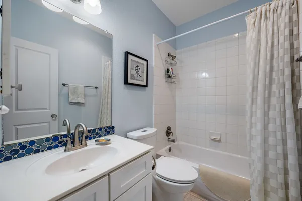 $689,000 | 2237 Zach Scott Street, Austin, TX 78723