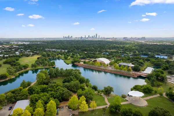 $689,000 | 2237 Zach Scott Street, Austin, TX 78723