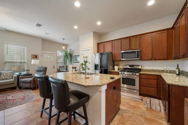 $689,000 | 2237 Zach Scott Street, Austin, TX 78723