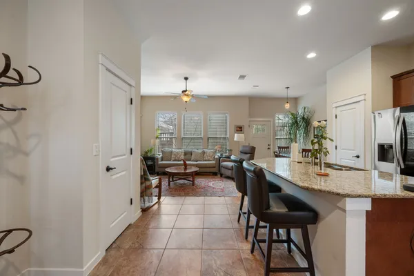 $689,000 | 2237 Zach Scott Street, Austin, TX 78723