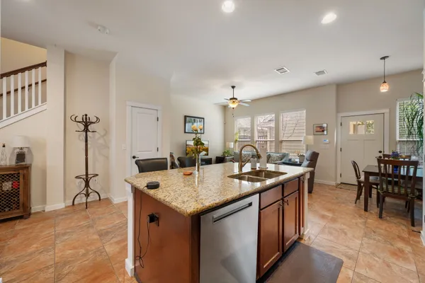 $689,000 | 2237 Zach Scott Street, Austin, TX 78723
