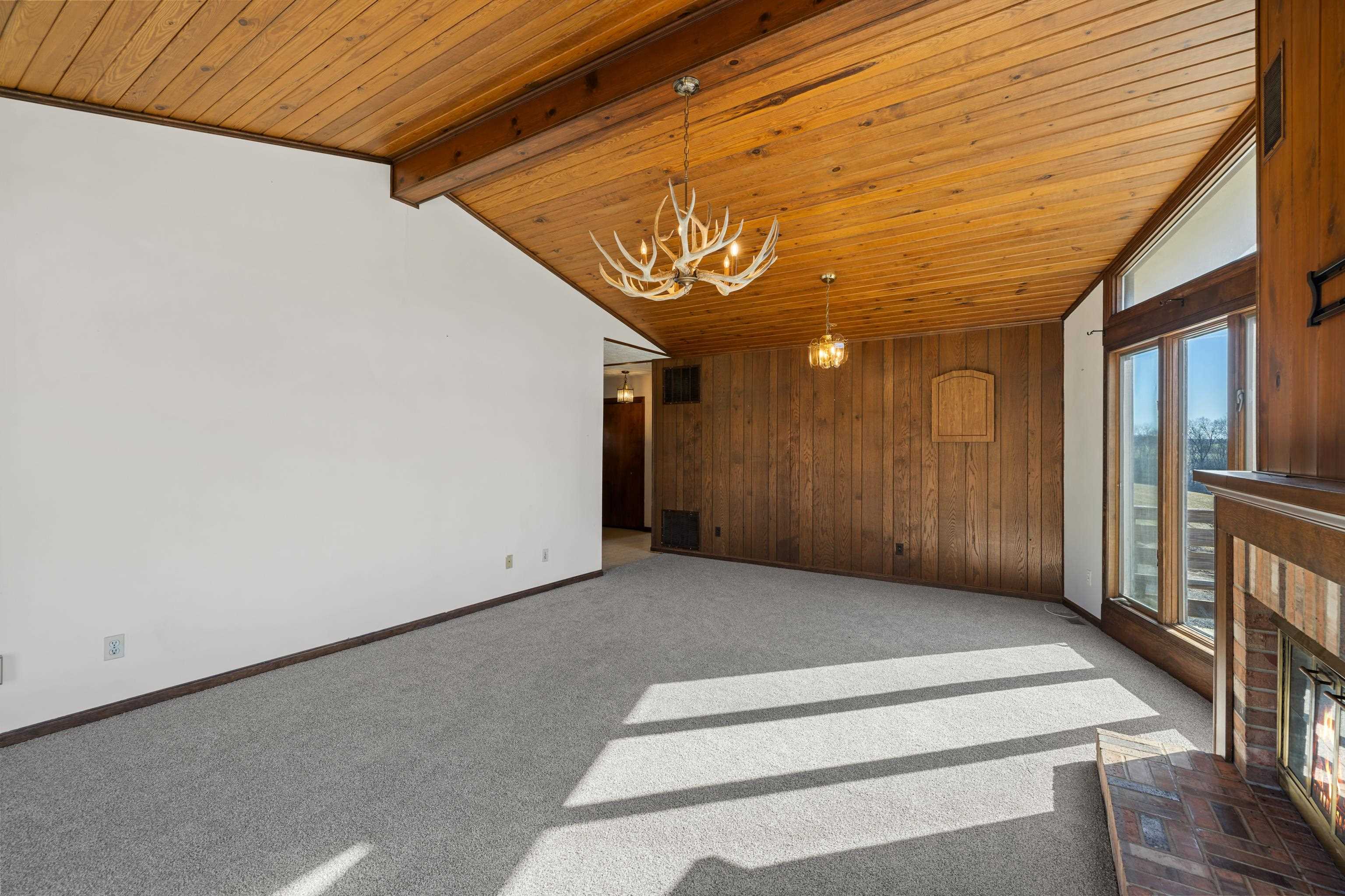 355 Fairburn Road Mount Solon, VA 22843 - Photo 13 of 74