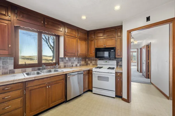 $399,900 | 355 Fairburn Road, Mount Solon, VA 22843