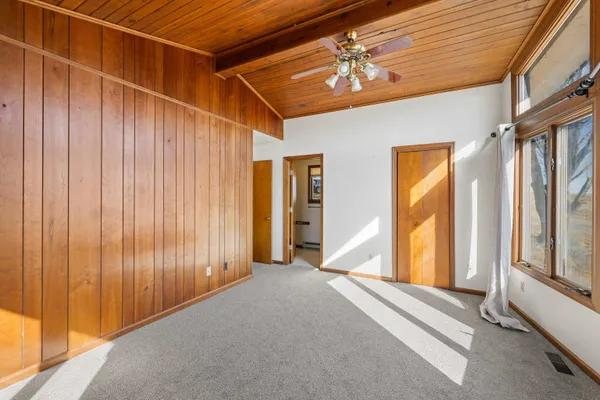 $399,900 | 355 Fairburn Road, Mount Solon, VA 22843