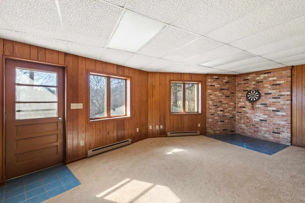 $399,900 | 355 Fairburn Road, Mount Solon, VA 22843
