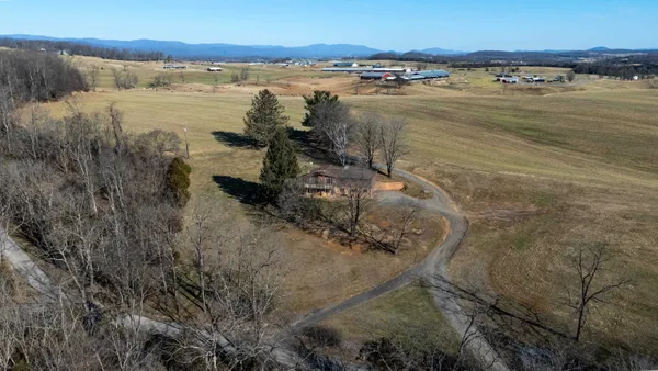 $399,900 | 355 Fairburn Road, Mount Solon, VA 22843