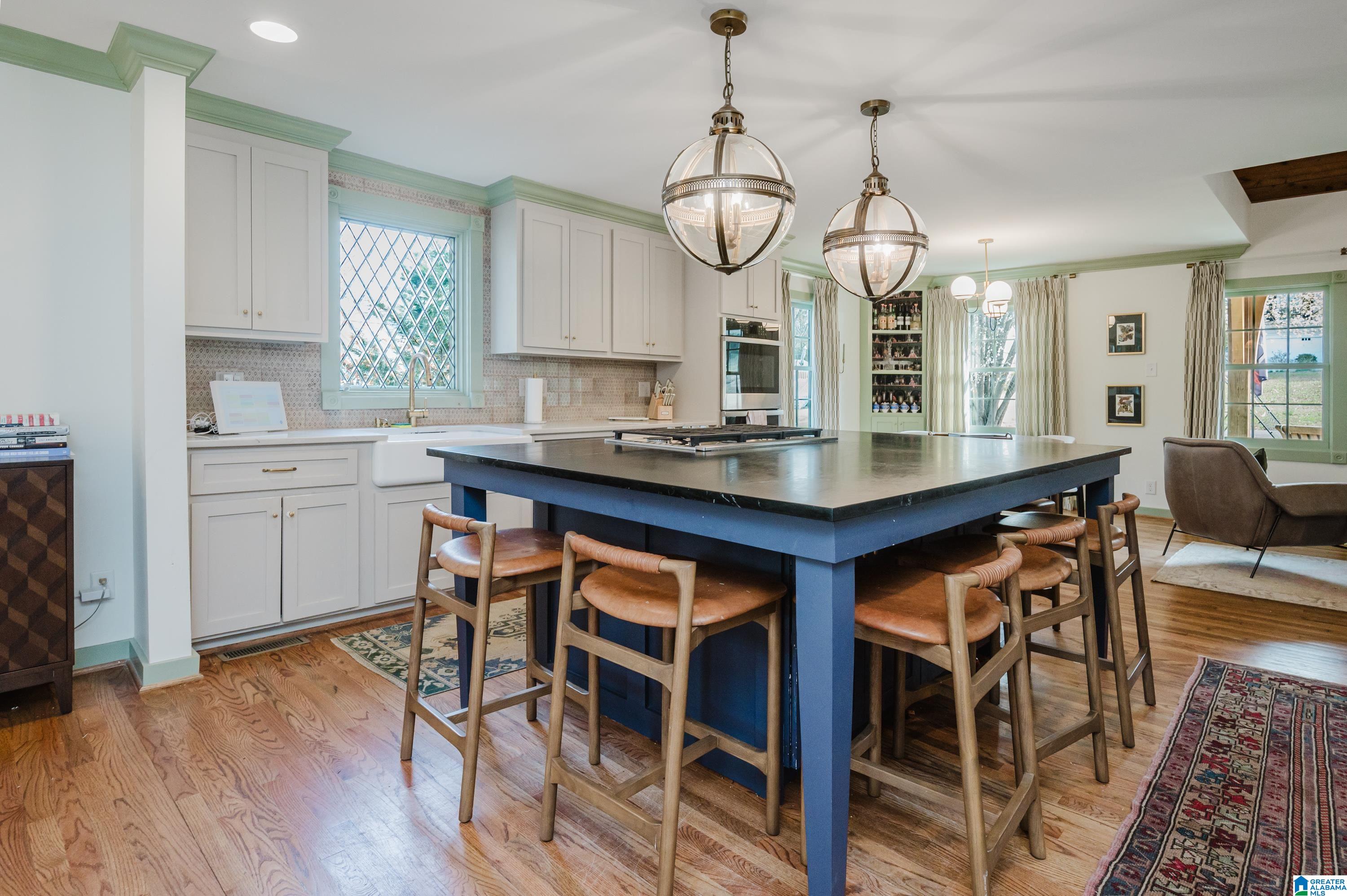 824 Grove Street Birmingham, AL 35209 - Photo 12 of 50