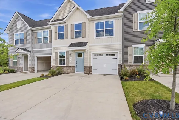 $369,950 | 2264 Palm Court, Sandston, VA 23150