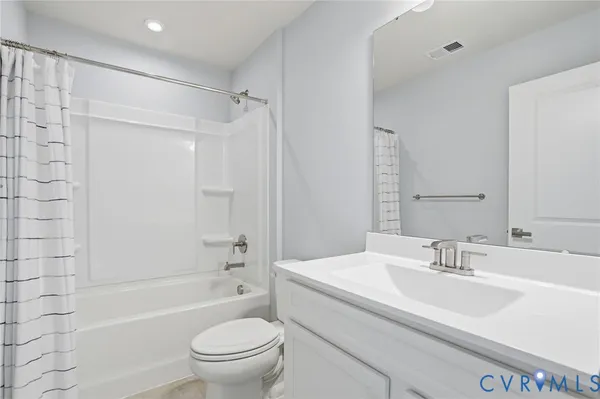 $369,950 | 2264 Palm Court, Sandston, VA 23150