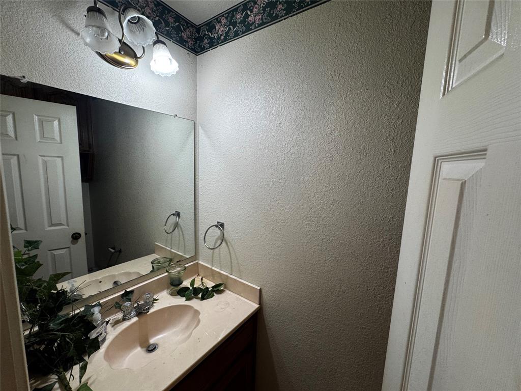 2000 Dan Rowe Street Waco, TX 76704 - Photo 15 of 21