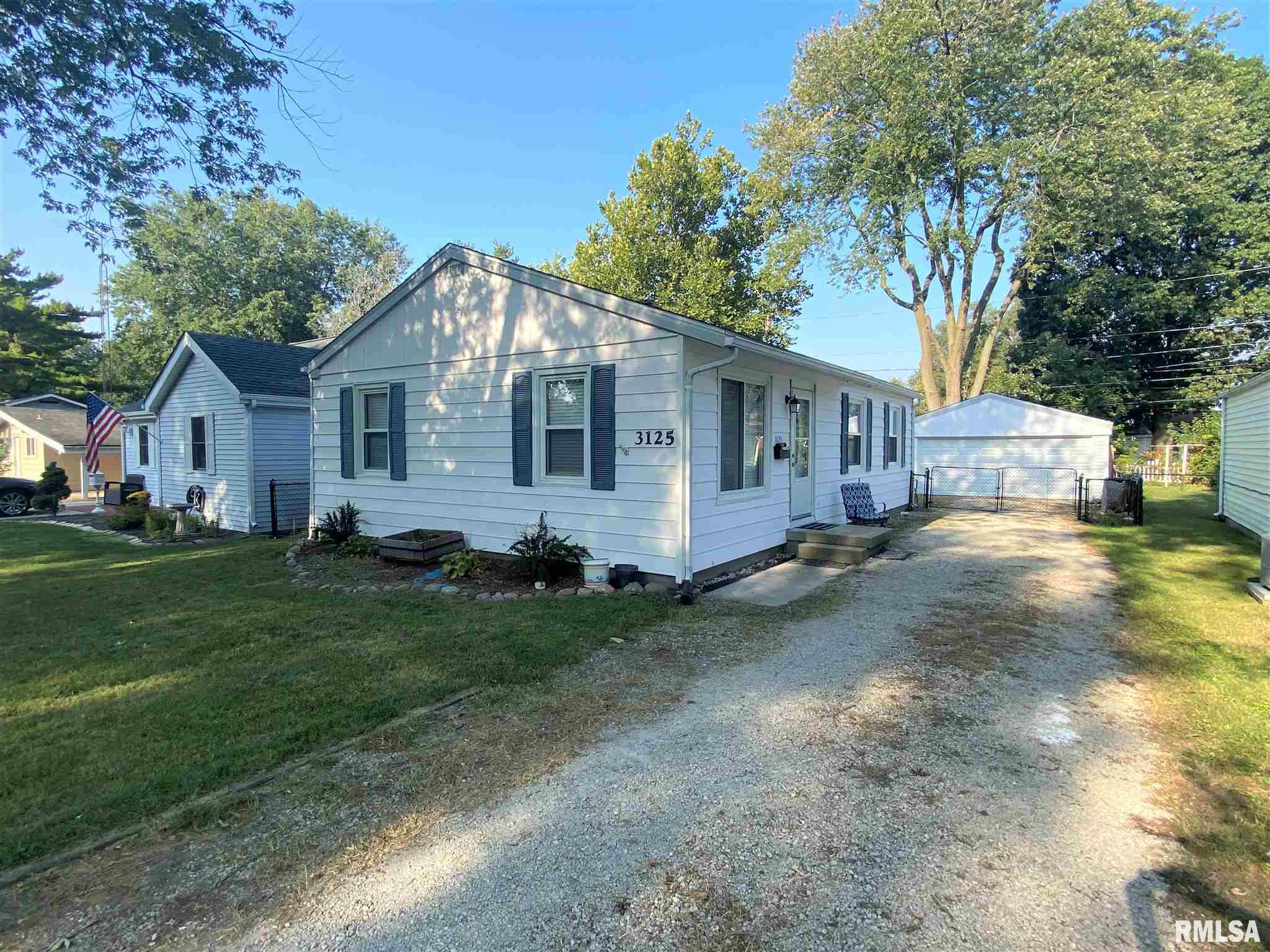 3125 Rita Avenue Springfield, IL 62703 - Photo 1 of 15