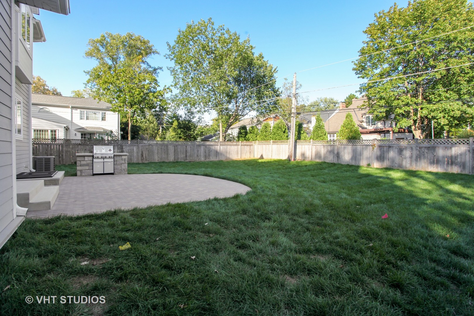 719 Juniper Road Glenview, IL 60025 - Photo 35 of 39 a view of a backyard with a garden