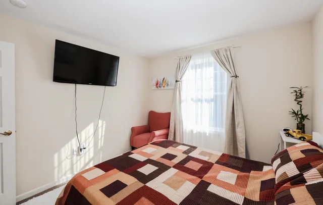 $385,000 | 192 Karatzas Avenue, Manchester, NH 03104