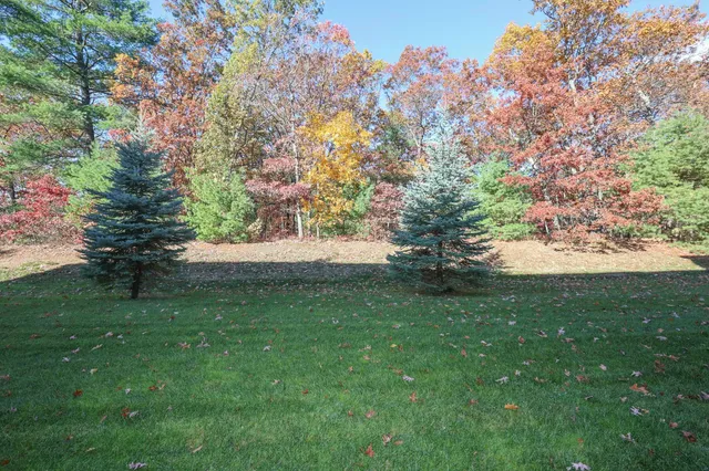 $385,000 | 192 Karatzas Avenue, Manchester, NH 03104