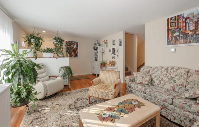 $385,000 | 192 Karatzas Avenue, Manchester, NH 03104