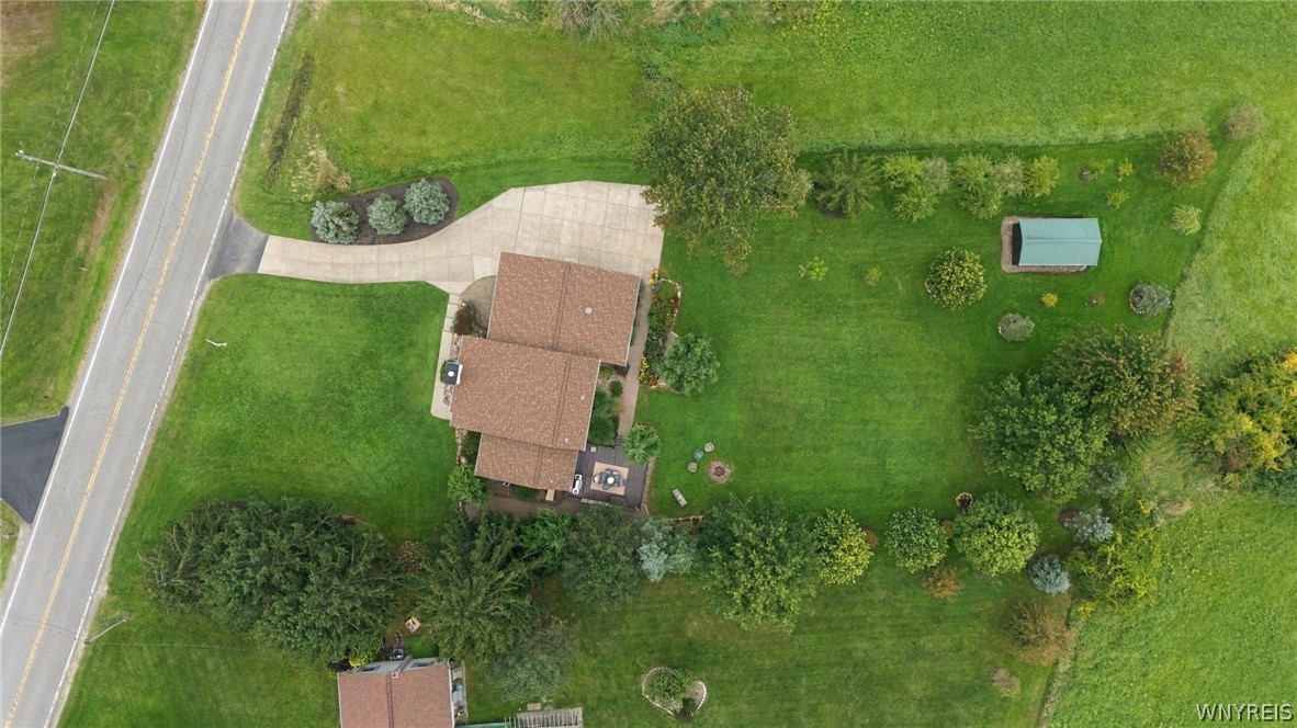 6289 Aiken Road Pendleton, NY 14094 - Photo 3 of 50 Gallery Image 3