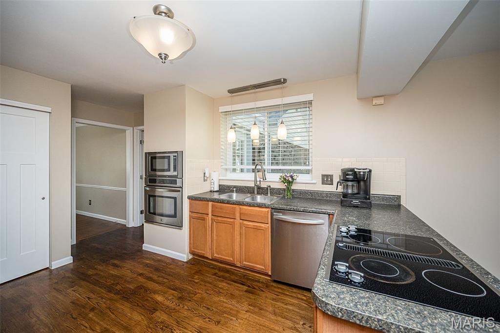 1372 White Road Chesterfield, MO 63017 - Photo 26 of 60 Gallery Image 26