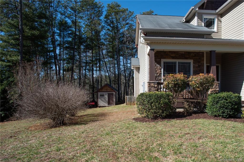 37 Noble Road Fairview, NC 28730 - Photo 2 of 26 Gallery Image 2