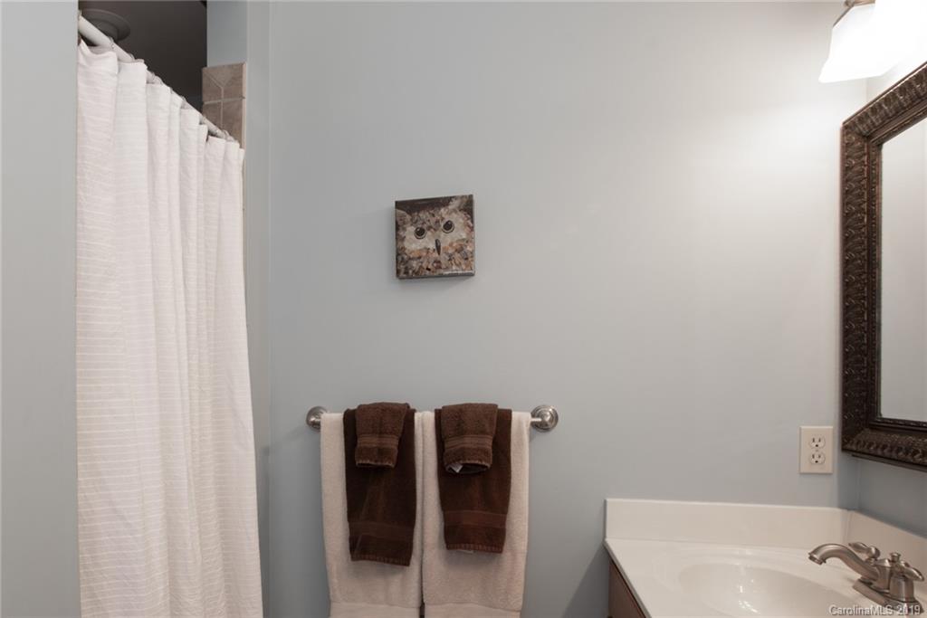 37 Noble Road Fairview, NC 28730 - Photo 18 of 26 Gallery Image 18