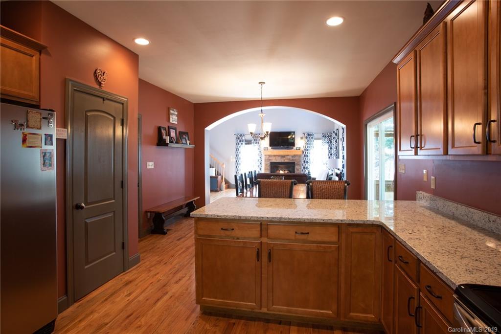 37 Noble Road Fairview, NC 28730 - Photo 22 of 26 Gallery Image 22