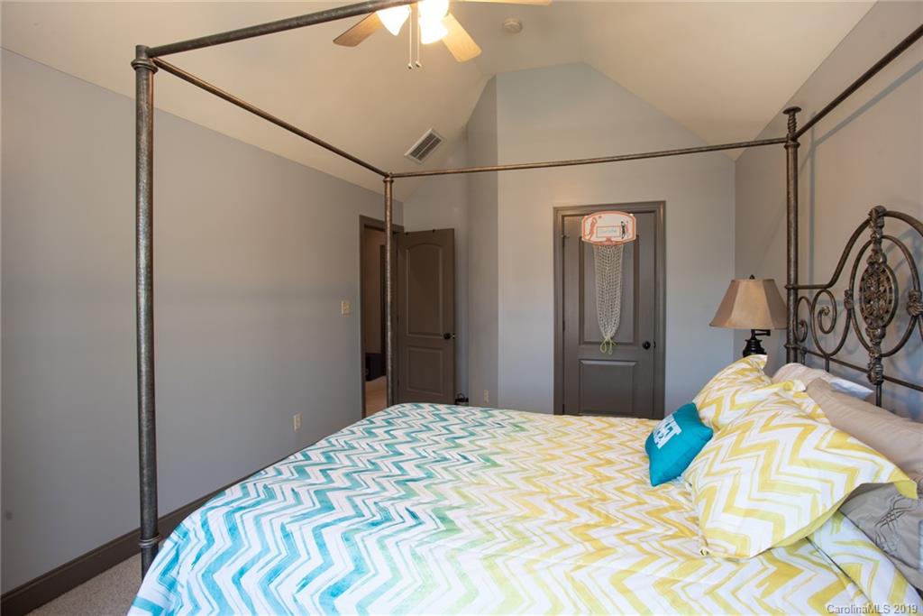 37 Noble Road Fairview, NC 28730 - Photo 23 of 26 Gallery Image 23