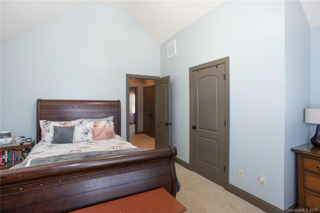 37 Noble Road Fairview, NC 28730 - Photo 25 of 26 Gallery Image 25